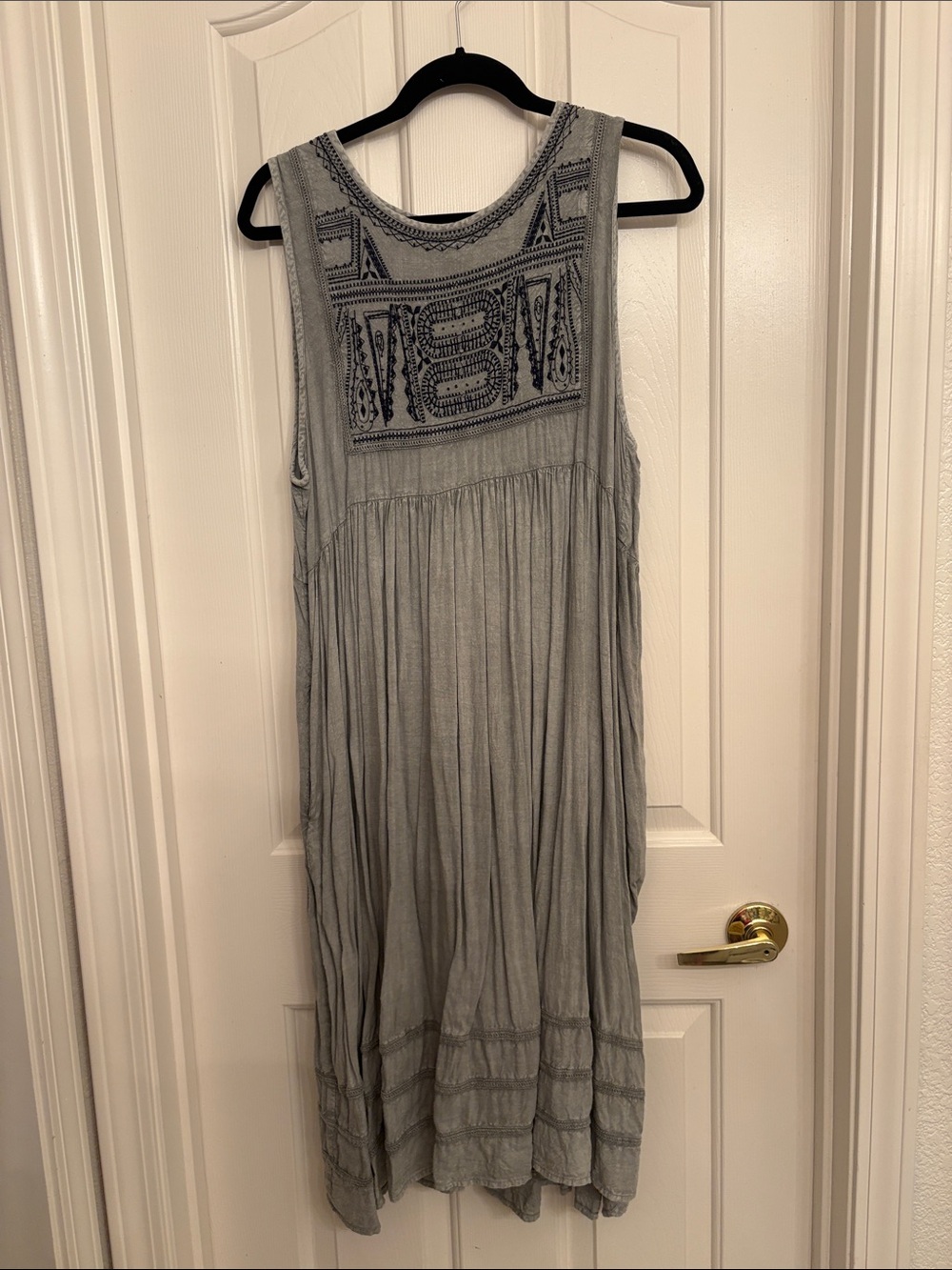 World Market Embroidered Gray Women’s Midi Dress